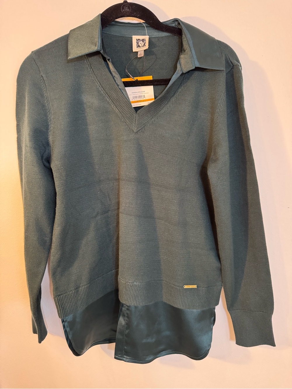 Anne Klein Teal V-Neck Layered Hem Sweater